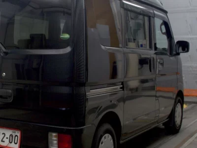 Mitsubishi Minicab Van