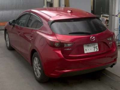 Mazda Axela
