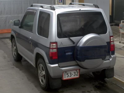 Mitsubishi PAJERO MINI