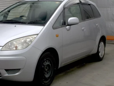 Mitsubishi Colt Plus