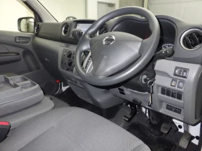 Nissan Caravan
