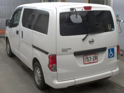 Nissan NV200