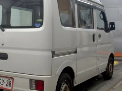 Mitsubishi Minicab Van