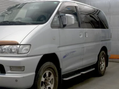 Mitsubishi Delica