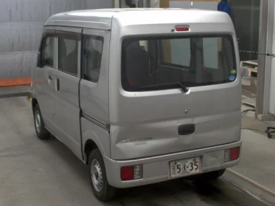 Mitsubishi Minicab Van