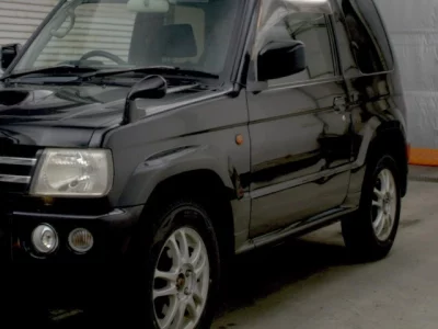 Mitsubishi Pajero Mini