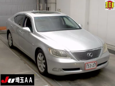 Lexus LS460L