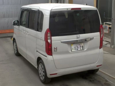 Honda N BOX