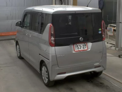 Nissan ROOX