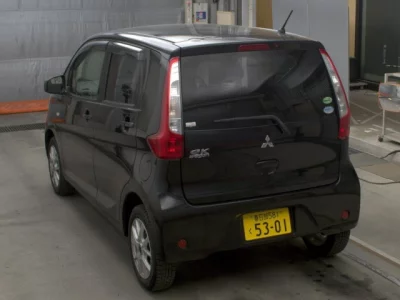 Mitsubishi eK Wagon