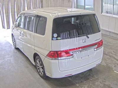 Honda STEP WAGON