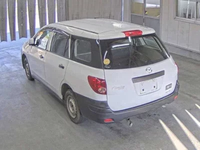 Mazda Familia S-Wagon