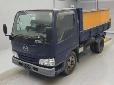 Mazda Titan