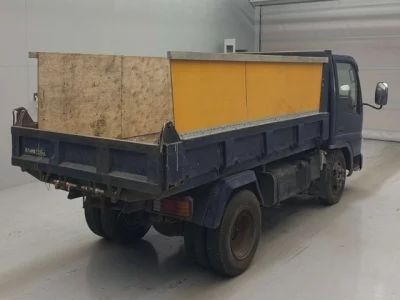 Mazda Titan