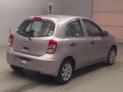 Nissan March