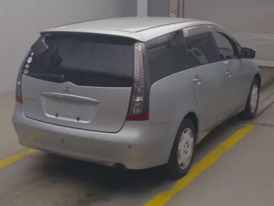 Mitsubishi Grandis