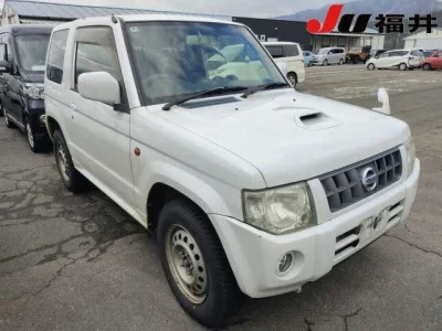 Nissan Kix