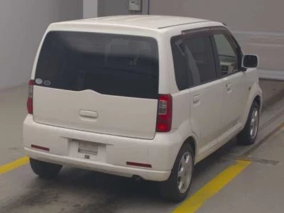 Nissan Otti