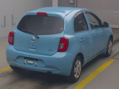 Nissan March