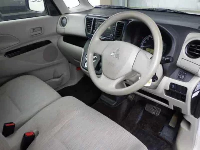 Mitsubishi eK X Space