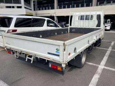 Nissan ATLAS