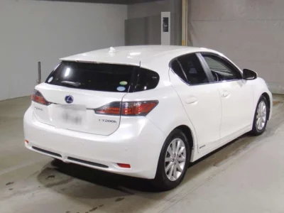 Lexus CT200h