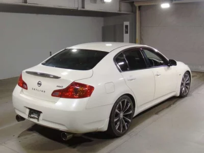Nissan Skyline