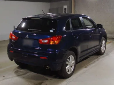 Mitsubishi RVR