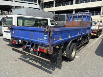 Mitsubishi Fuso Canter