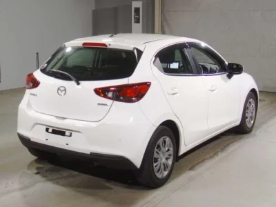 Mazda Mazda2