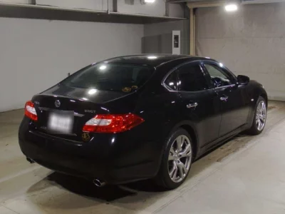 Nissan Fuga