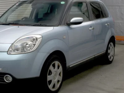 Mazda Verisa