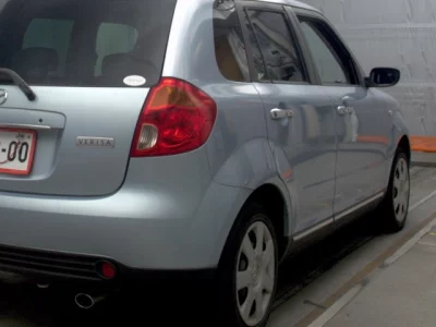 Mazda Verisa