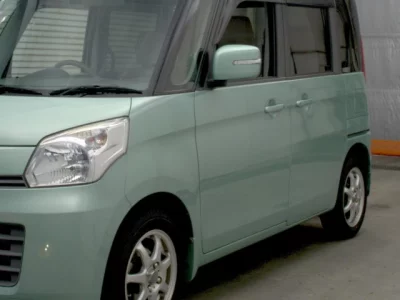 Suzuki Spacia