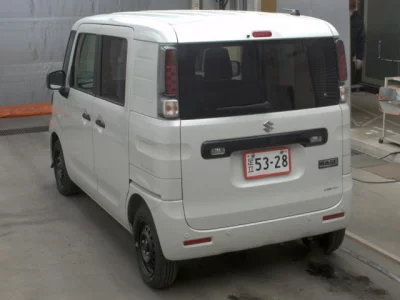 Suzuki Spacia Base