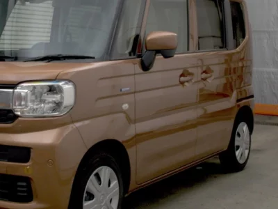 Suzuki Spacia