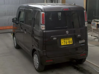 Suzuki Spacia