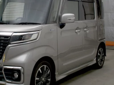 Suzuki Spacia