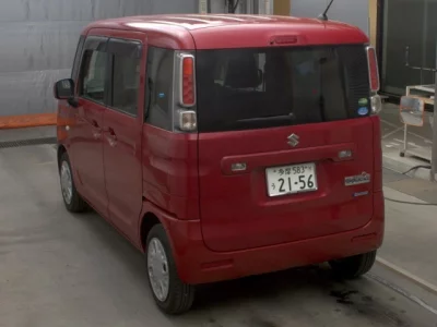 Suzuki Spacia