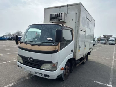Hino DUTRO