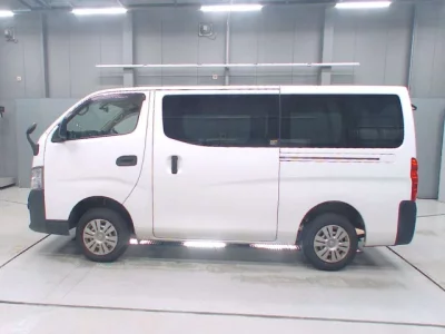 Nissan Caravan