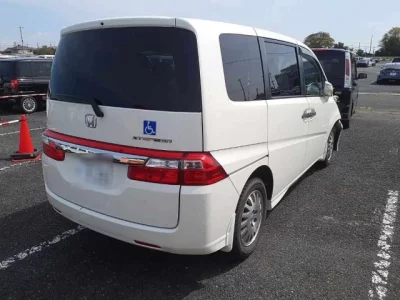 Honda STEP WAGON