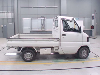 Mitsubishi MINICAB TRUCK
