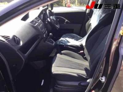 Nissan Lafesta