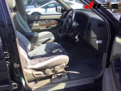 Nissan Terrano Regulus