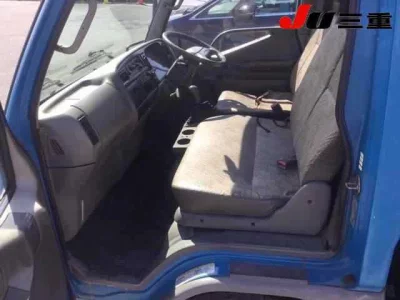 Mitsubishi Fuso Canter