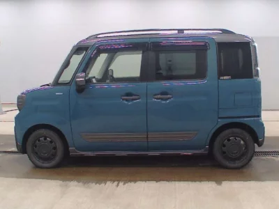Suzuki Spacia Gear