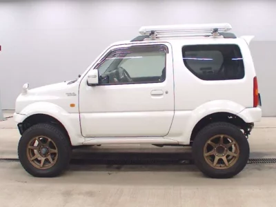 Suzuki Jimny Sierra