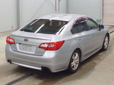 Subaru LEGACY B4