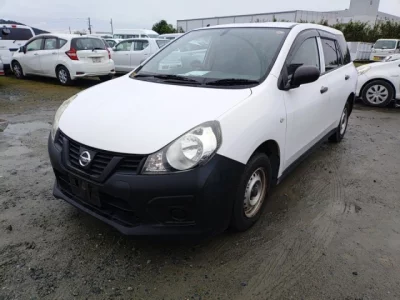 Nissan AD